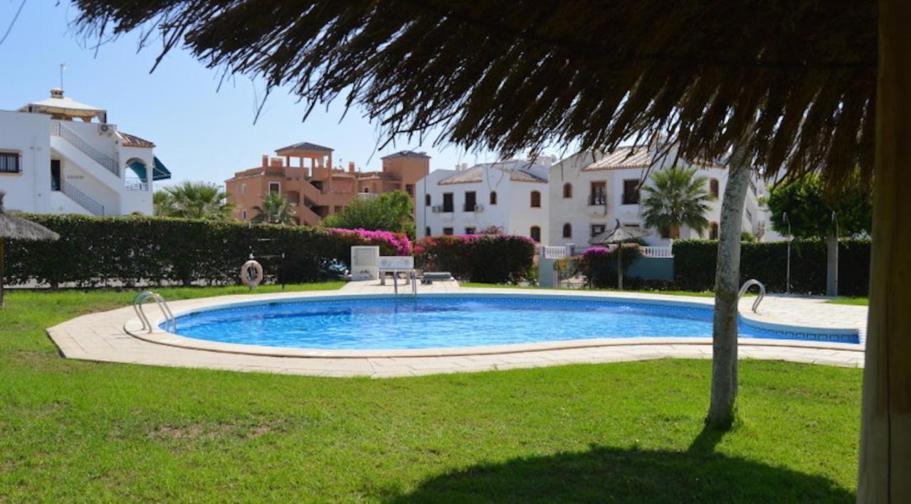 Villamartin, Lovely 2 Bed House, Short Walk To The Plaza. Orihuela Ngoại thất bức ảnh